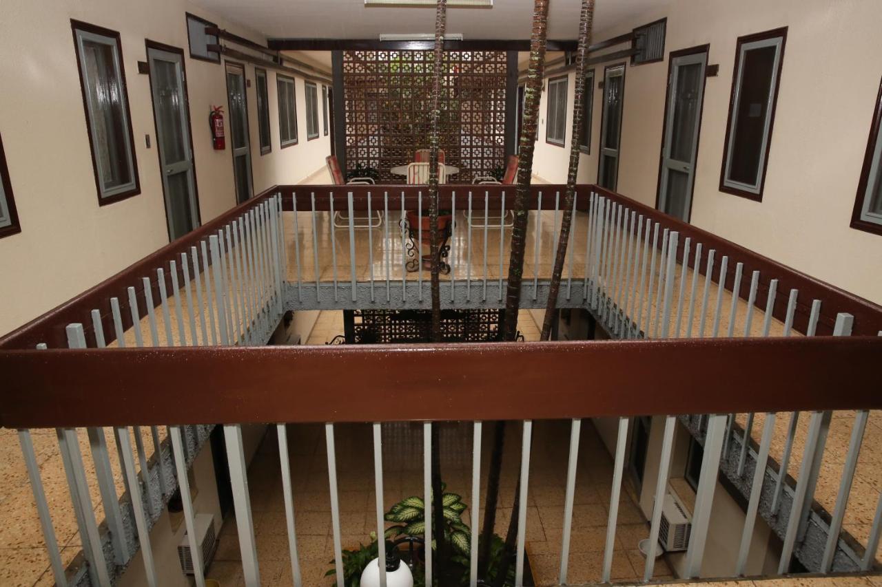 Hotel Bolivia Санта-Крус-де-ла-Сьєрра Екстер'єр фото