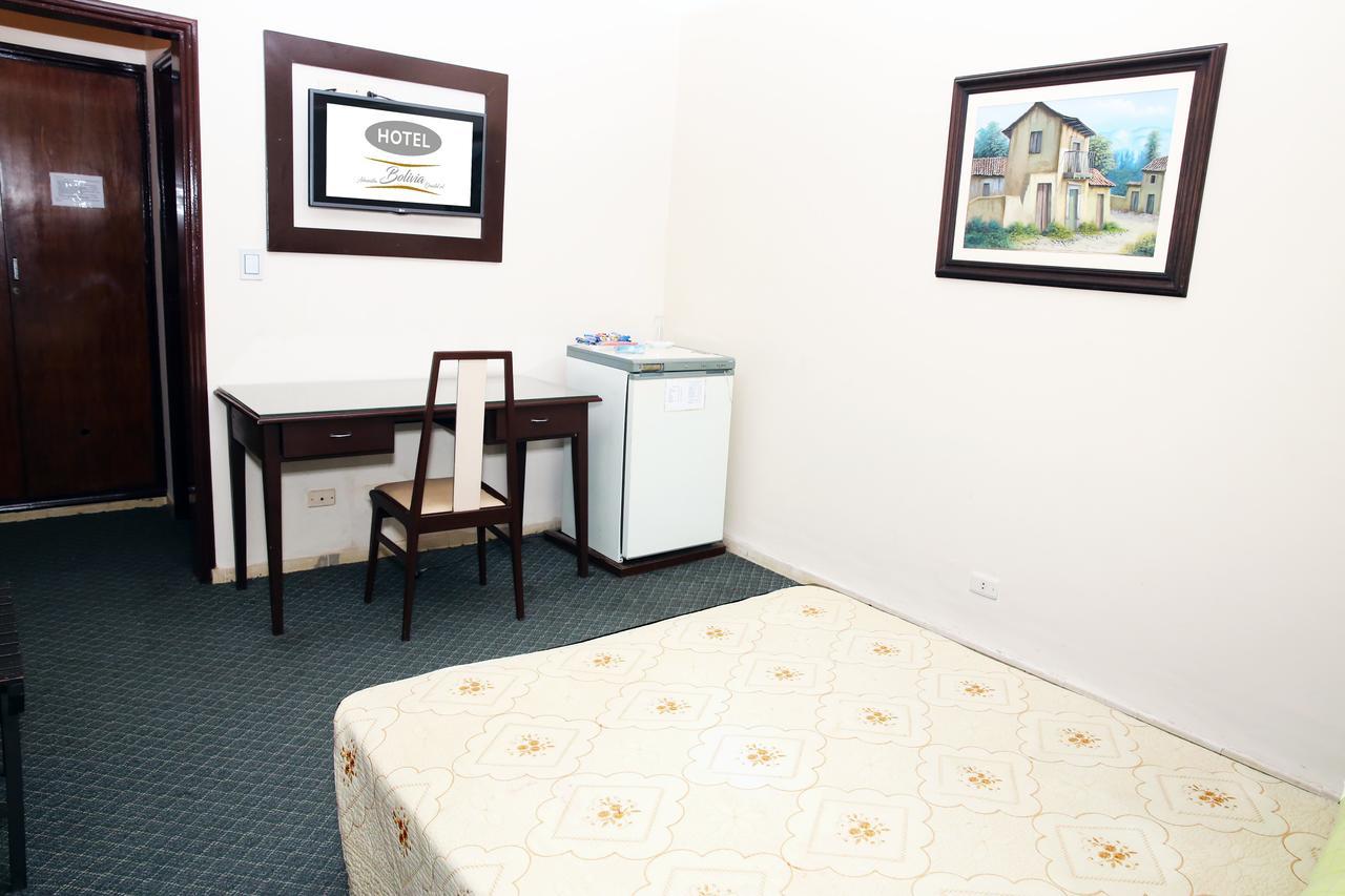 Hotel Bolivia Санта-Крус-де-ла-Сьєрра Екстер'єр фото